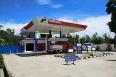 Jelang Pilpres BBM di...