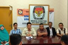 Hoax Rekaman Percakapan...