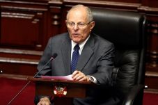 Hakim Peru Perintahkan...