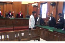 Langgar UU ITE, Ahmad...