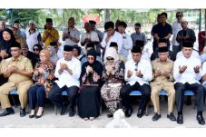 Sosok Almarhum Bupati...