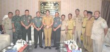 Sigit Purnomo: TNI dan...