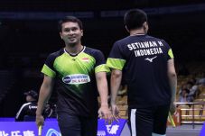 Hendra/Ahsan Mundur...