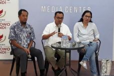 BPN Prabowo-Sandi Sambut...