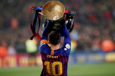 Bawa Barcelona Juara...
