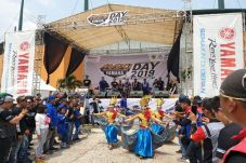 Kemeriahan MAXI Yamaha...