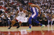 Raptors Amankan Game...
