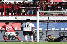 Persija Kembali Rajut...