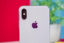 Apple Masih Bekali iPhone...