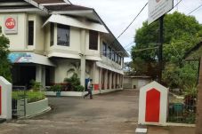 KPK Geledah Kantor PT...