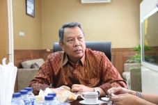 Longsor Ancam Tangsel,...
