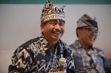 Temukan Destinasi Desa...