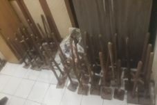 Kecanduan Miras, 2 ABG...