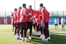 Jelang Lawan Liverpool,...