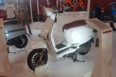 Lambretta Bawa Jajaran...