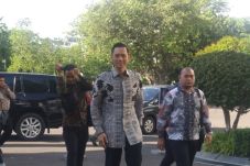 AHY dan Jokowi Bertemu...