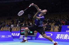 Tommy dan Fitriani Keok,...
