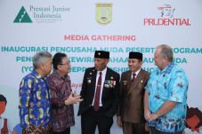 Prudential Kembangkan...