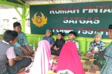 Dirikan Rumah Pintar,...