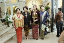 Peringati Hari Kartini,...