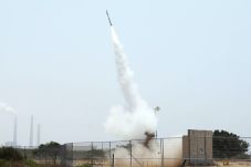 Hamas Hujani Israel...