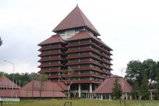 Gedung Baru UI Perkuat...