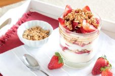 Strawberry Oat Yogurt...