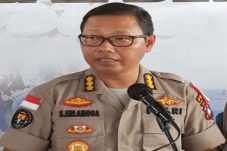Penyegaran, 13 Perwira...