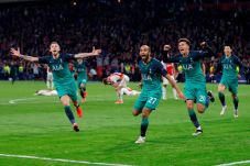 Tottenham Hotspur Sentuh...