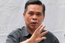 Pengamat Tjipta Lesmana...