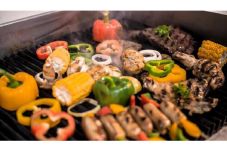 Nikmati Barbeque Tematik...