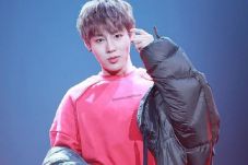Jelang Fan Meeting,...