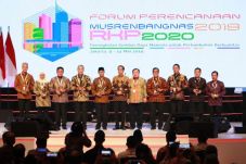 Jokowi Minta Proyek...