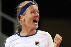 Bencic Singkirkan Ratu...