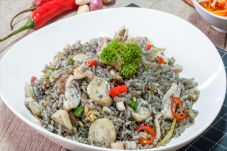 Yuk, Santap Sahur dengan...