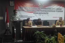 Kemendagri: Parpol Miliki...