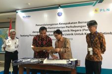 Kemenhub dan PLN Kerja...