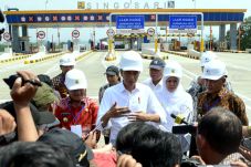 Jalan Tol Pandaan-Malang...