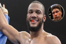 Hurd Rematch Usai Sabuk...