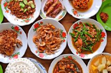 Makanan Betawi Warung...