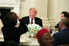 Trump: Ramadhan Waktunya...