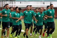 Jamu Arema FC, PSS Sleman...