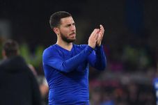 Hazard Diboyong ke Santiago...