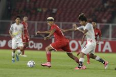Hat-trick Bruno Matos...