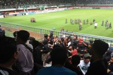 Ricuh di Maguwoharjo,...