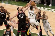 Bucks Tekuk Raptors...
