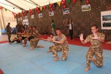 Ikuti Hand To Hand Combat,...