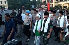 Safari Ramadhan ke Banten,...