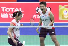 Sikat Inggris 4-1, Tim...