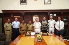Pimpinan Kapal HMAS...